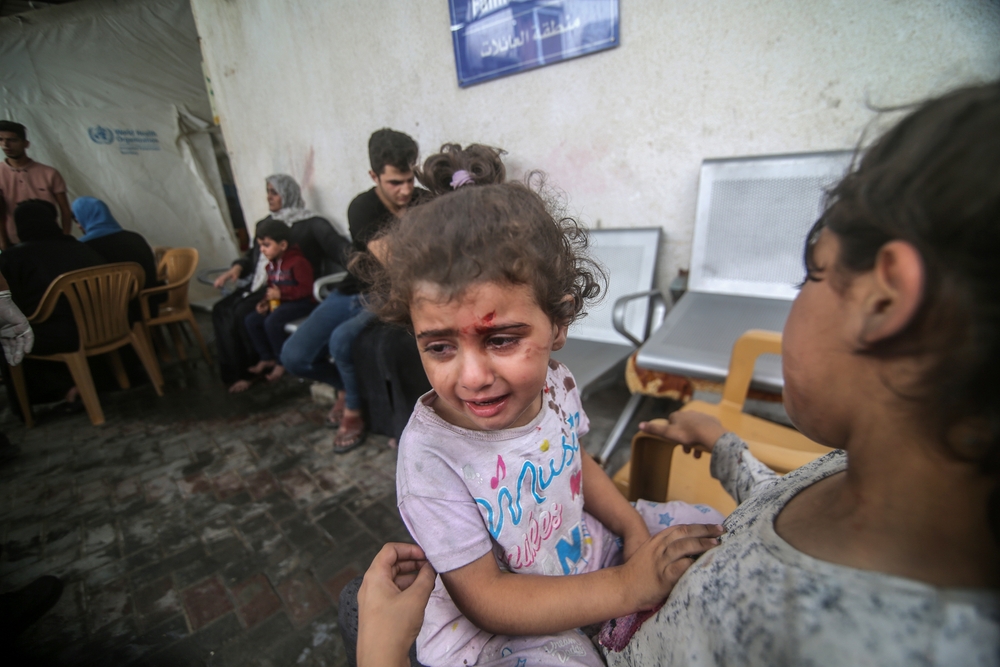 سقط الآلاف من المدنيين في العدوان الإسرائيلي على غزة - shutterstock