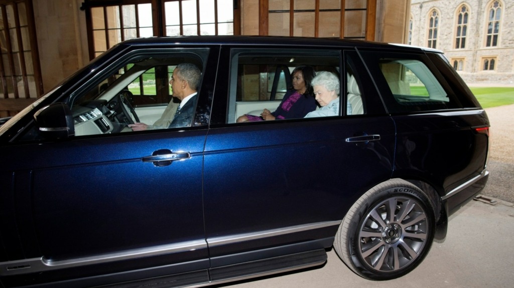 استقلها باراك أوباما وزوجته.. ملياردير يشتري سيارة تخص الملكة إليزابيث بـ 280 ألف دولار ، وهذه مواصفاتها