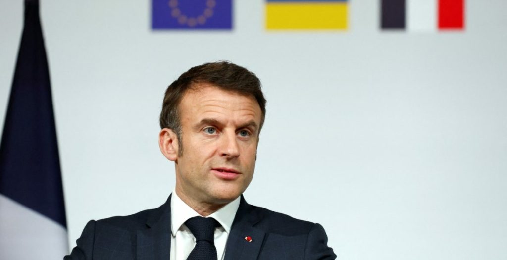 انتخابات مبكرة في فرنسا.. هل يمهد ماكرون لخصومه باليمين المتطرف الطريق نحو السلطة؟
