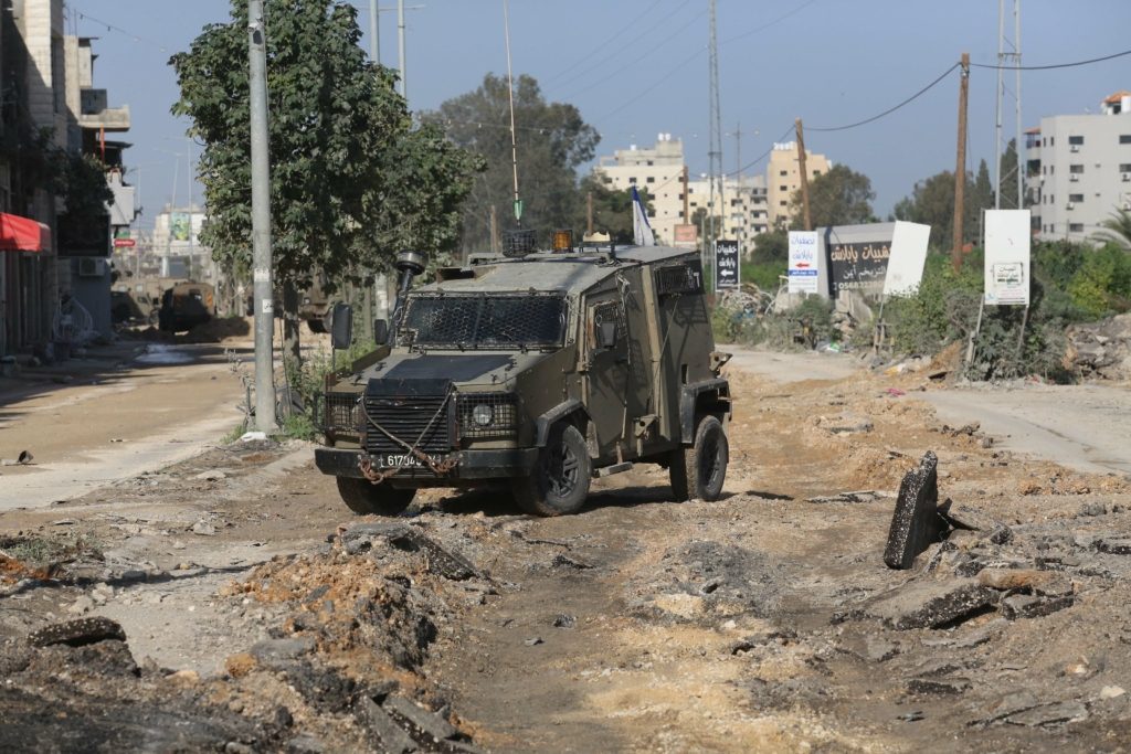 مجازر جديدة في غزة.. الاحتلال أوقع 30 شهيدًا في ليلة واحدة بعد استهداف 7 منازل في القطاع