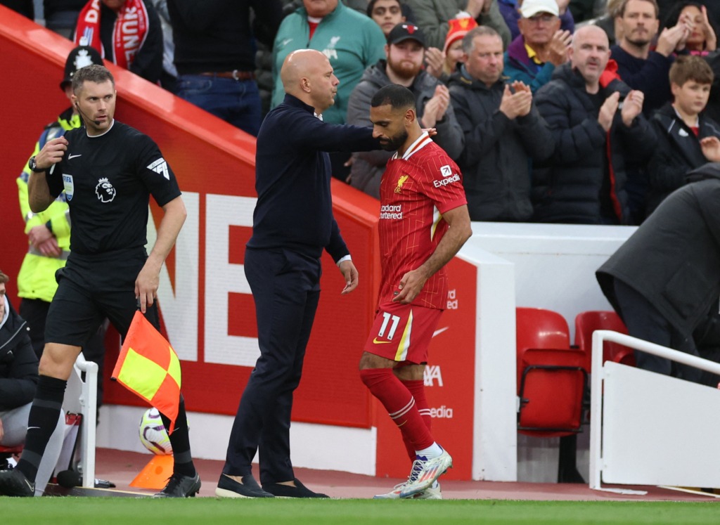 من لاعب بلا بطولات إلى أول مدرب هولندي في تاريخ ليفربول.. من هو آرني سلوت خليفة كلوب وعاشق غوارديولا؟