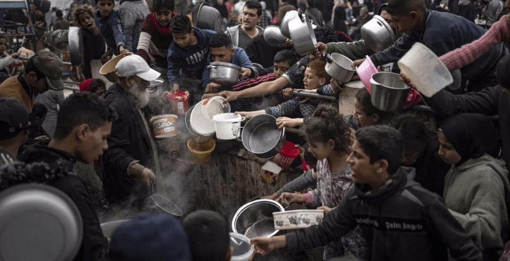 عام آخر بلا تعليم.. كيف دمّرت إسرائيل التعليم في غزة؟.. وهذه أبرز الحيل أمام الغزيين