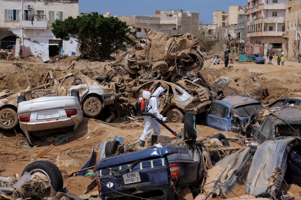 عام على فيضان درنة.. حكومة حفتر تتحدث عن إنجازات ومنظمات دولية تتهمها بالتقصير، فماذا تحقق من إعادة الإعمار؟