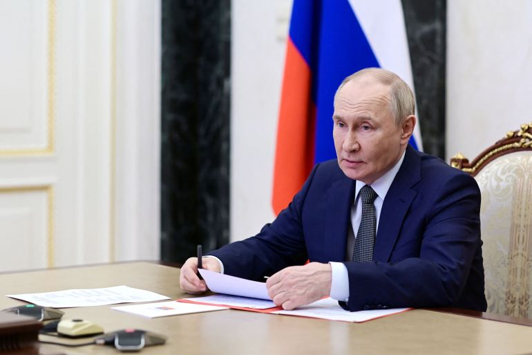 بوتين يستضيف أول قمة روسية عربية في أكتوبر المقبل upload image