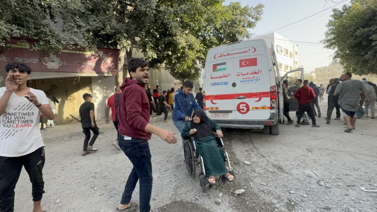 33 شهيدا خلال 24 ساعة بغزة وأزمة حادة بالمستشفيات 33 شهيدا خلال 24 ساعة بغزة وأزمة حادة بالمستشفيات