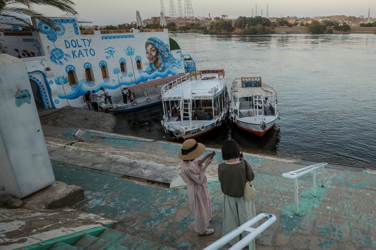 ألوان النوبة وروح النيل.. كيف أصبحت ألوان النوبة وروح النيل.. كيف أصبحت