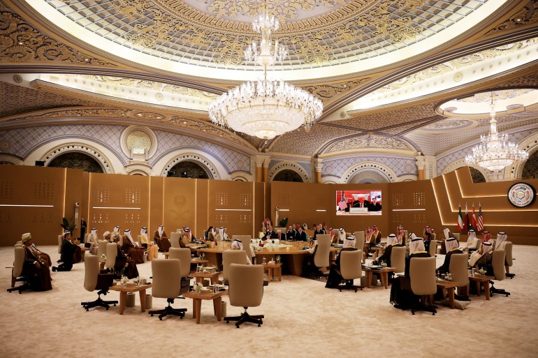 القمة الخليجية الأميركية بالرياض تؤكد على ضرورة وقف الحرب بغزة القمة الخليجية الأميركية بالرياض تؤكد على ضرورة وقف الحرب بغزة
