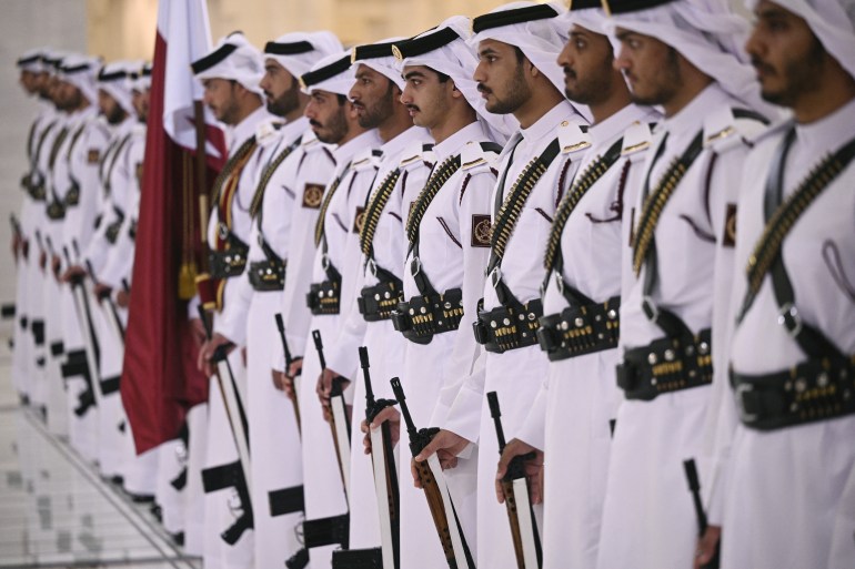 بالصور.. كيف استقبلت الدوحة الرئيس ترامب؟ بالصور.. كيف استقبلت الدوحة الرئيس ترامب؟