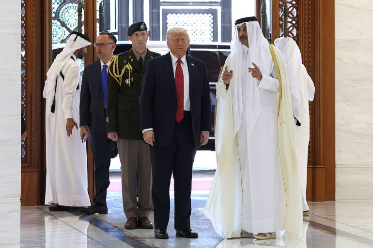 بالصور.. كيف استقبلت الدوحة الرئيس ترامب؟ بالصور.. كيف استقبلت الدوحة الرئيس ترامب؟