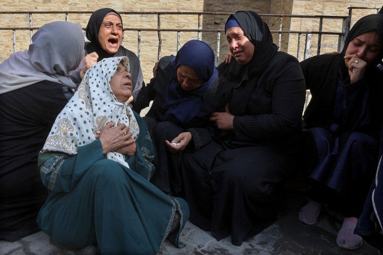 إسرائيل أحرقت النازحين نياما في مجزرة حي الدرج إسرائيل أحرقت النازحين نياما في مجزرة حي الدرج