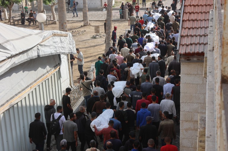إسرائيل أحرقت النازحين نياما في مجزرة حي الدرج إسرائيل أحرقت النازحين نياما في مجزرة حي الدرج
