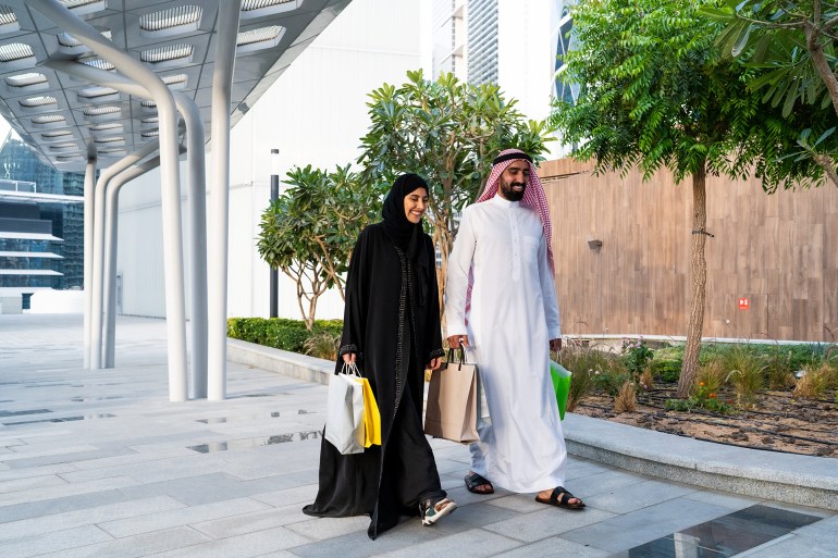 كيف يتجاوز سكان قطر حرارة الصيف؟ مزيج من التكنولوجيا والتقاليد كيف يتجاوز سكان قطر حرارة الصيف؟ مزيج من التكنولوجيا والتقاليد