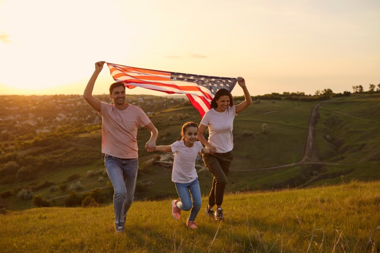 من تركيا إلى أميركا.. سباق حكومي لمواجهة تراجع المواليد وتشجيع الإنجاب