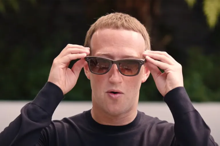 "ميتا" تتعاون مع "أوكلي" لإطلاق نظارات الذكاء الاصطناعي upload image