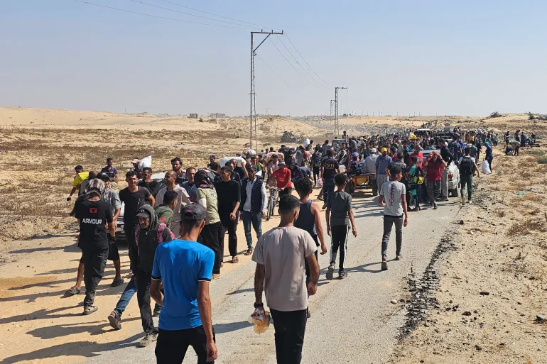 الإعلام الحكومي بغزة: 110 شهداء برصاص الاحتلال ضحايا مراكز توزيع "المساعدات" upload image