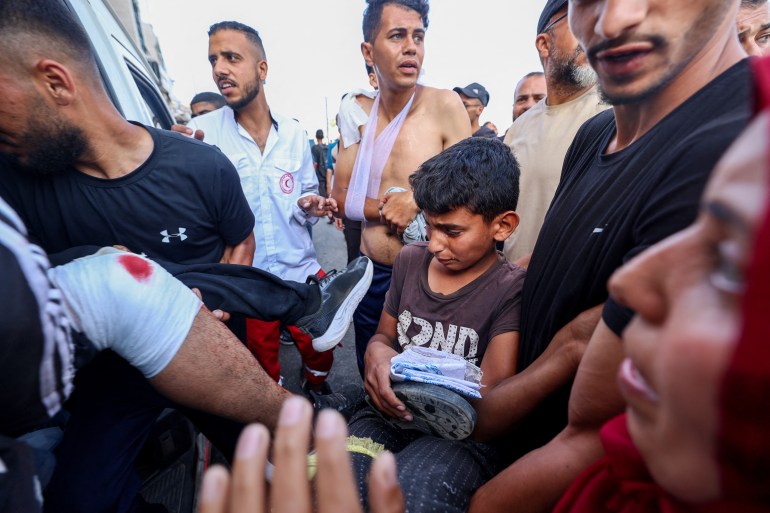 بالصور.. مساعدات غزة طرود مخضبة بالدماء بالصور.. مساعدات غزة طرود مخضبة بالدماء