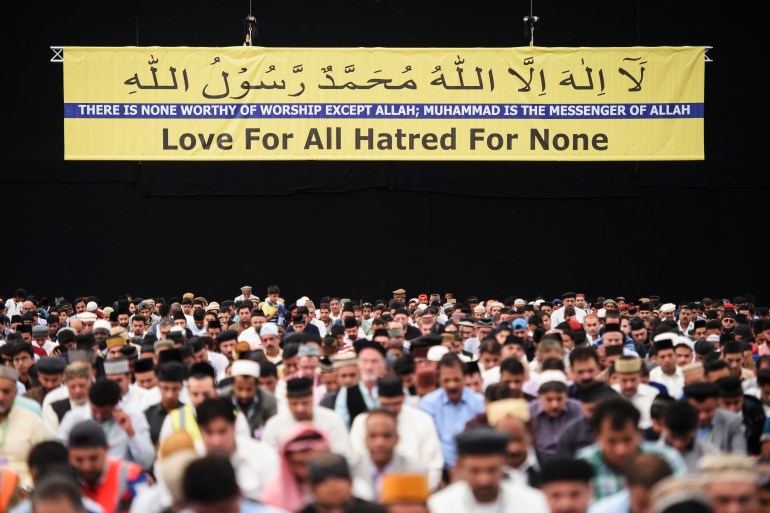 القاديانية.. 135 عاما من الجدل حول النبوة والانتماء للإسلام القاديانية.. 135 عاما من الجدل حول النبوة والانتماء للإسلام
