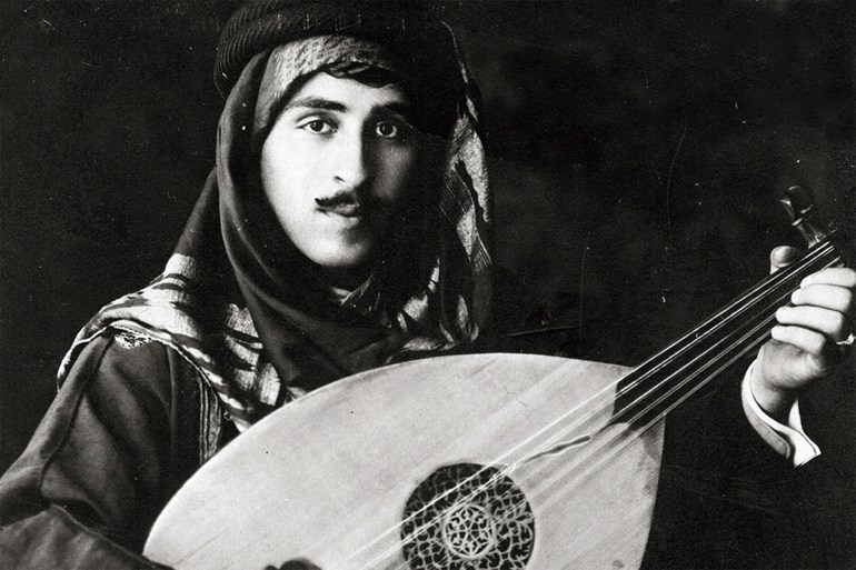 "أثر الصورة".. تاريخ فلسطين المخفي عبر أرشيف واصف جوهرية الفوتوغرافي 2 img 685e775cac73c