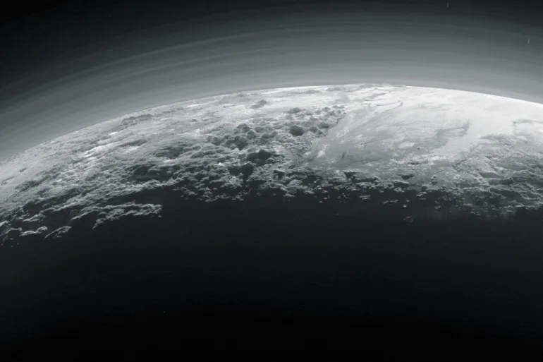 الغلاف الجوي لبلوتو