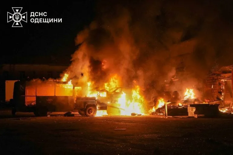 هجوم غير مسبوق.. 728 مسيّرة روسية تضرب أوكرانيا