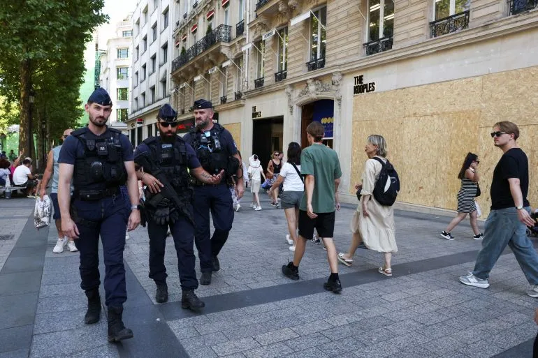 اعتقالات العيد الوطني