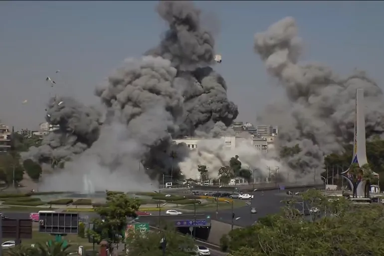 القصف الإسرائيلي