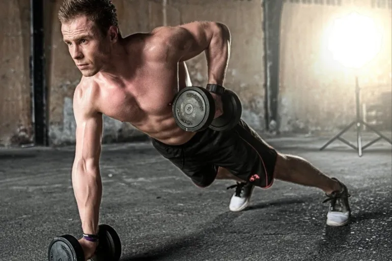 عبء يحتاج للراحة.. دليلك للتعافي العضلي بعد تمارين البطن اليومية