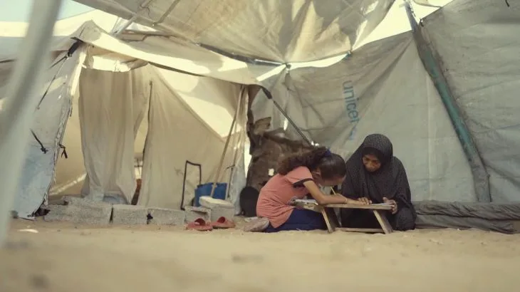 وجه آخر للحرب.. إسرائيل تصنع جيلا من الأميين في غزة