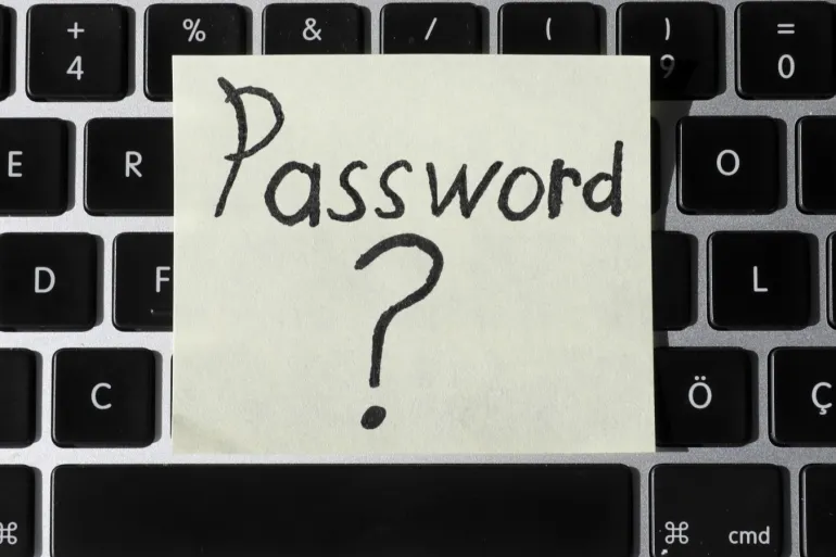 إدارة كلمات المرور محليا