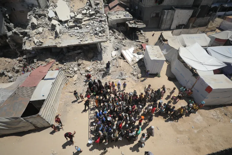 إسرائيل تنذر الفلسطينيين بإخلاء 16 منطقة في غزة