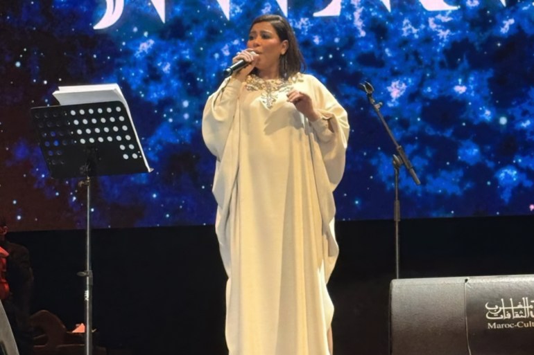 غضب جماهيري من أداء شيرين عبد الوهاب في ختام موازين.. هل فقدت بوصلة العودة؟