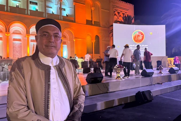 عودة الفن الضائع.. طرابلس تعيد إحياء فن المالوف بعد 10 سنوات من الغياب عودة الفن الضائع.. طرابلس تعيد إحياء فن المالوف بعد 10 سنوات من الغياب