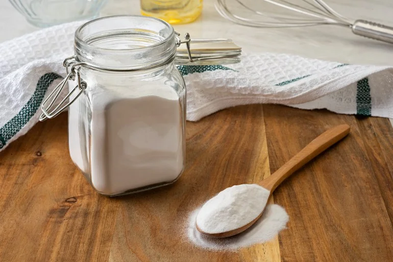 وداعا للرائحة الكريهة.. دليلك العملي للتخلص من روائح الأحذية نهائيا