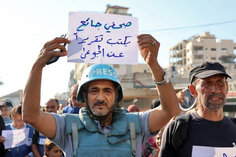 بالصور.. سكان غزة يموتون جوعا