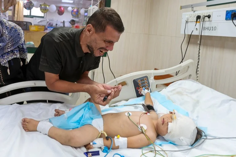 غذاء بطعم الدم.. أطفال إيمان قُتلوا بغزة وهم يطلبون ما يسد الرمق غذاء بطعم الدم.. أطفال إيمان قُتلوا بغزة وهم يطلبون ما يسد الرمق