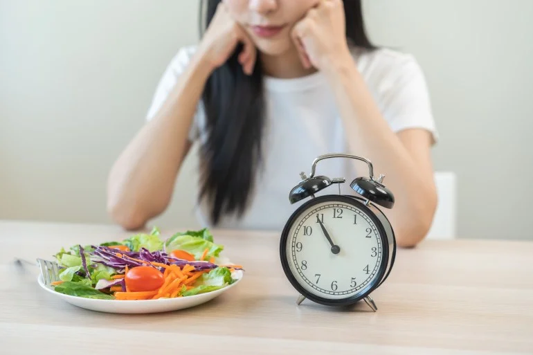 المفتاح في طبق العشاء.. كيف يتحكم الطعام في أحلامنا؟ المفتاح في طبق العشاء.. كيف يتحكم الطعام في أحلامنا؟