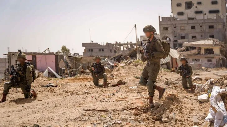 إصابات جنود بغزة