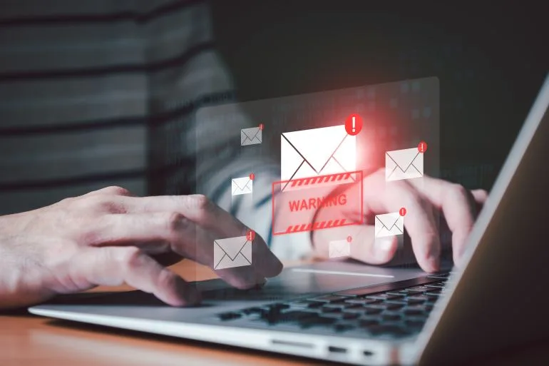 اختراق البريد الدبلوماسي