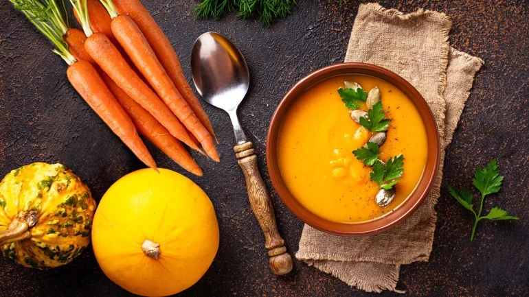 10 طرق طبيعية لتجاوز خمول الخريف