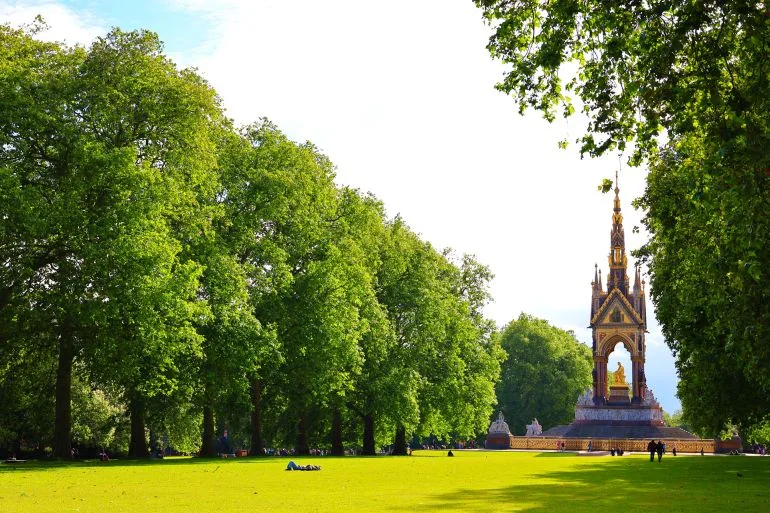 سحر "هايد بارك" على ظهر حصان.. رحلة عبر 400 عام من التاريخ