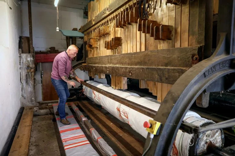 ضارب الكتان