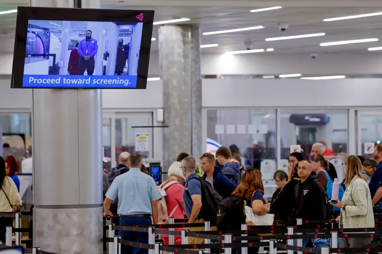 فوضى في قطاع الطيران الأميركي بسبب الإغلاق الحكومي فوضى في قطاع الطيران الأميركي
