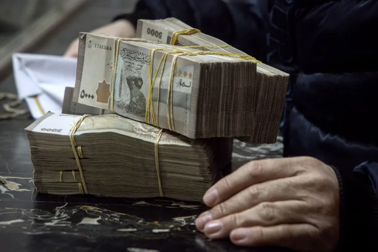 تراجع سعر صرف الليرة السورية مقابل الدولار