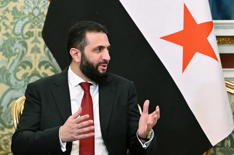 رويترز: سوريا أحبطت مؤامرتين من تنظيم الدولة لاغتيال الشرع