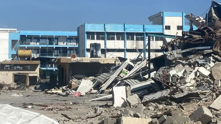 الأونروا: لدينا 8 آلاف معلم ومعلمة بغزة يحاولون استئناف أنشطة التعليم