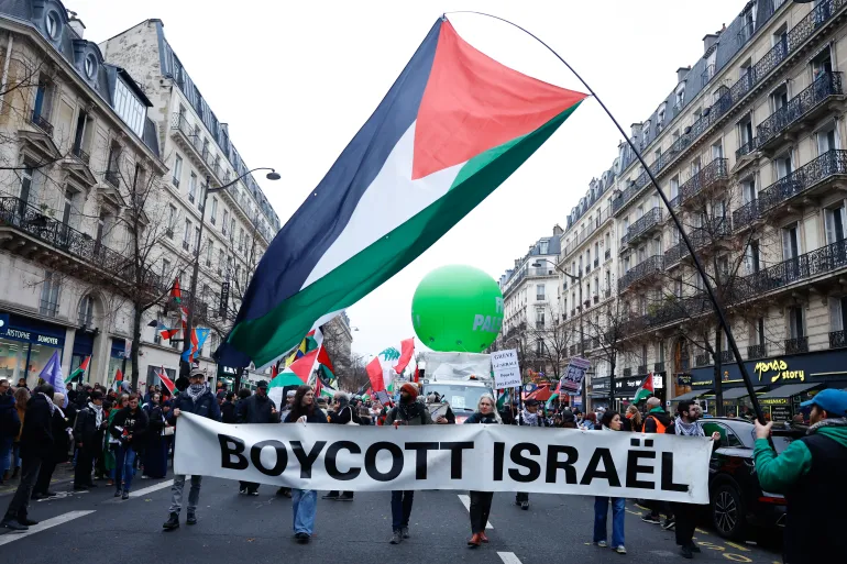 حراك عالمي واسع