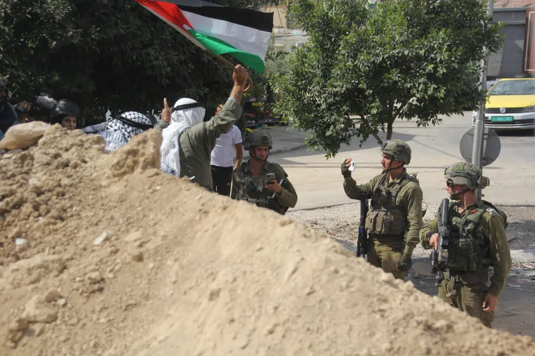 اعتداءات المستوطنين تشعل الضفة الغربية وسط صمت دولي اعتداءات المستوطنين