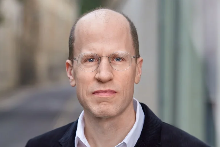 فيزيائيون: أثبتنا أن الكون ليس محاكاة حاسوبية