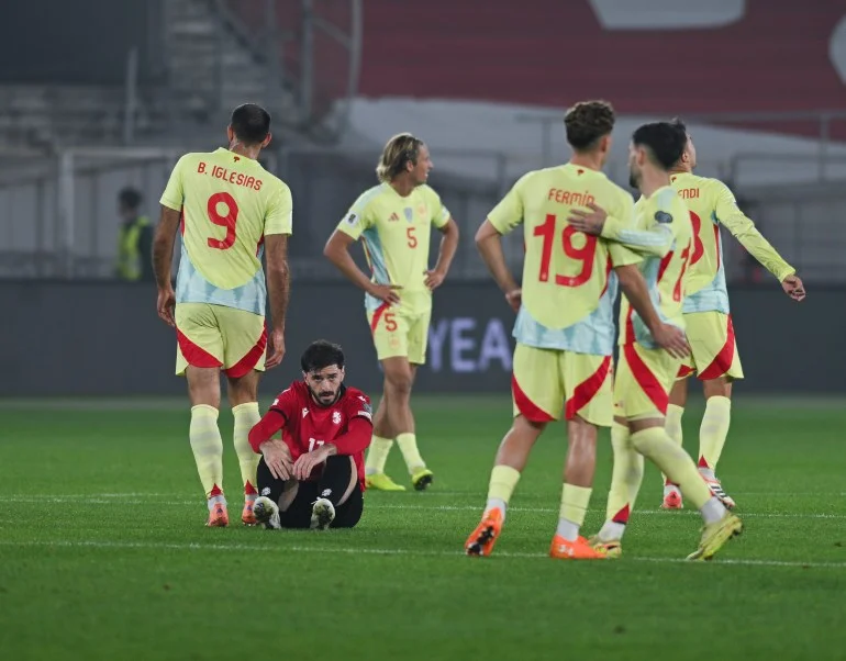 استفاد منه العراق.. كيف يُصنّف الفيفا منتخبات كرة القدم وما أهميته؟