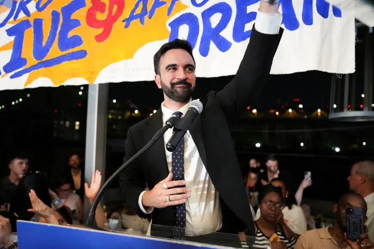 زلزال سياسي